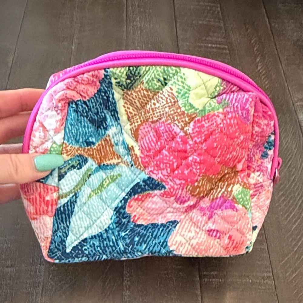 Vera Bradley Blue and Pink Floral Quilted Bag-NWOT